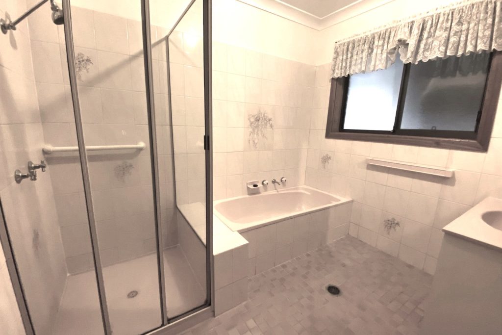 Sold - 6 Kirley Place - New Property in Cootamundra - Real Estate by  
