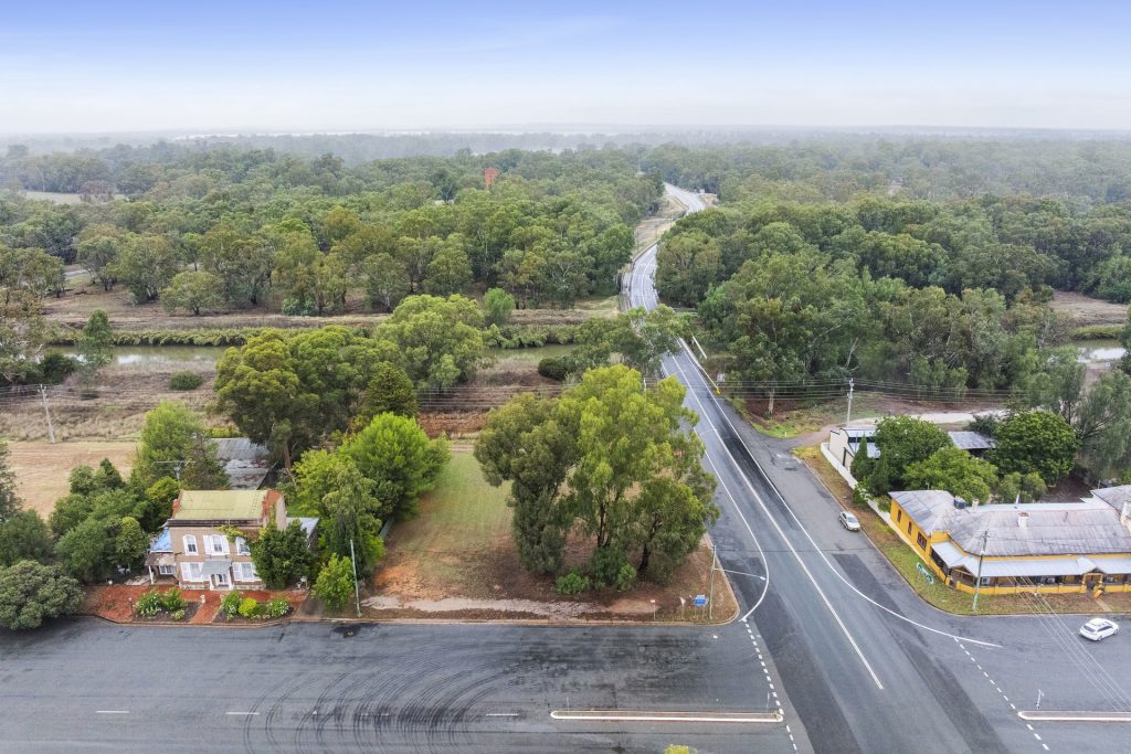 For Sale - 130-132 Larmer Street - New Property in Narrandera - Real Estate by Jason Haines