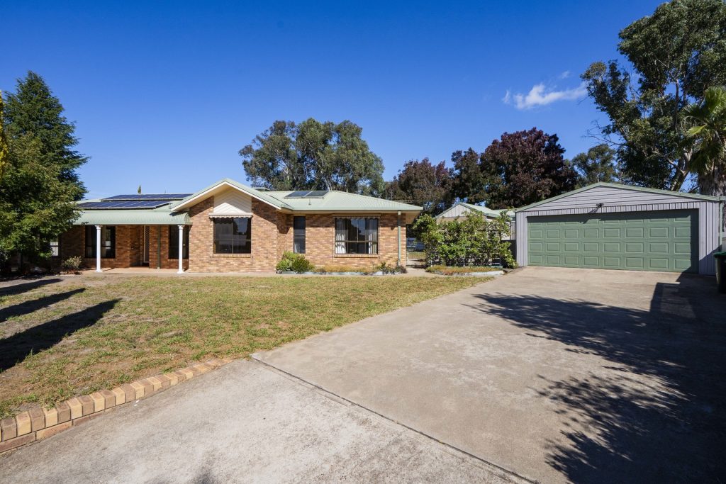 Sold - 6 Kirley Place - New Property in Cootamundra - Real Estate by