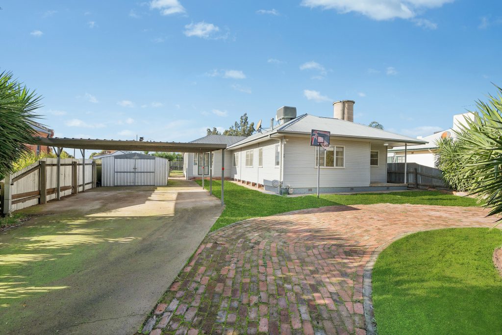 Sold - 28 Main Avenue - New Property in Yanco - Real Estate by Julie Valenzisi