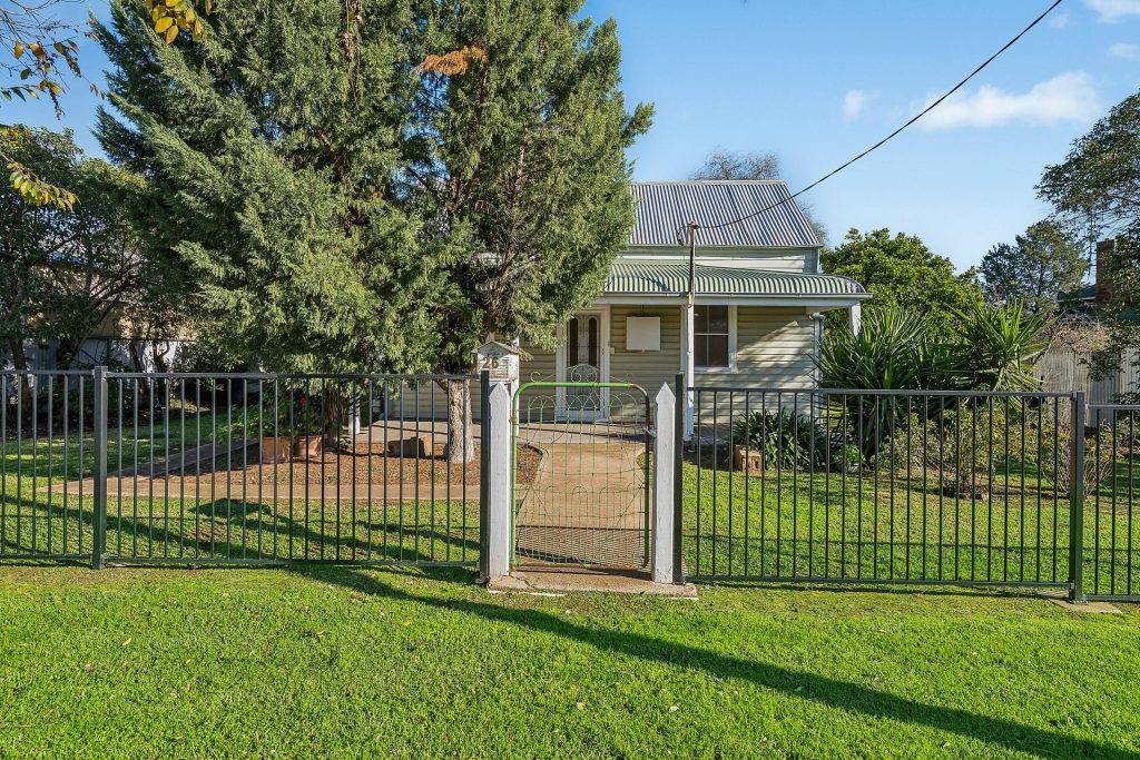 Sold - 26 Bellevue Street - New Property in Temora - Real Estate by Lachlan Pellow