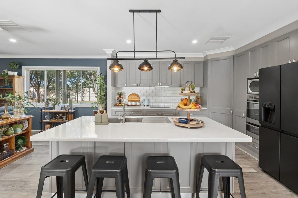 Buy - 42 Parkes Road - New Property in Forbes - Real Estate by Andrew Pellow