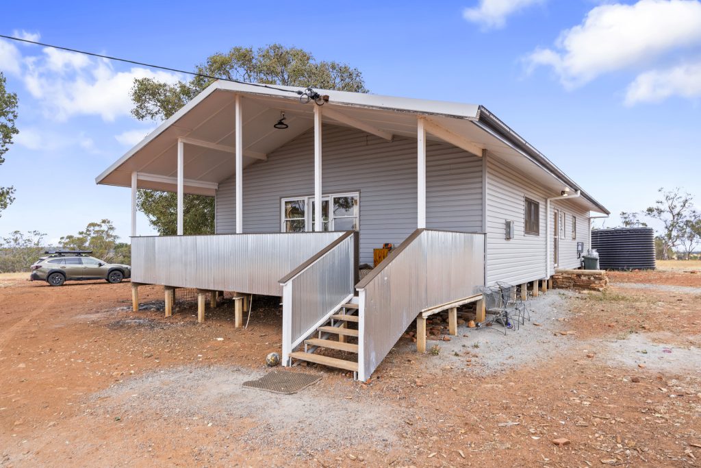 For Sale - 289 Kamarah Road - New Property in Narrandera - Real Estate by Craig Pellow