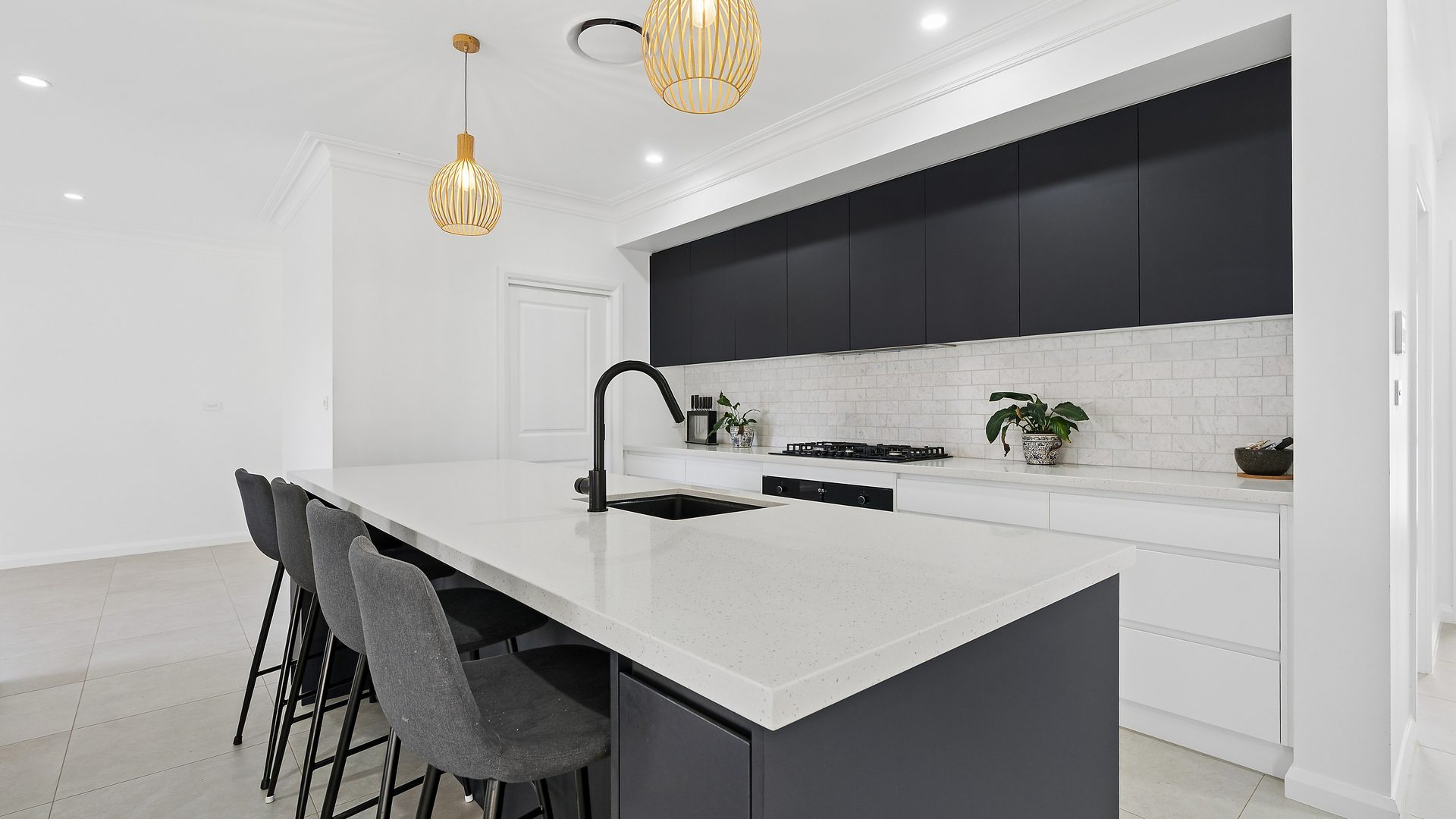 For Sale - 88 Fivebough Road - New Property in Leeton - Real Estate by Julie Valenzisi