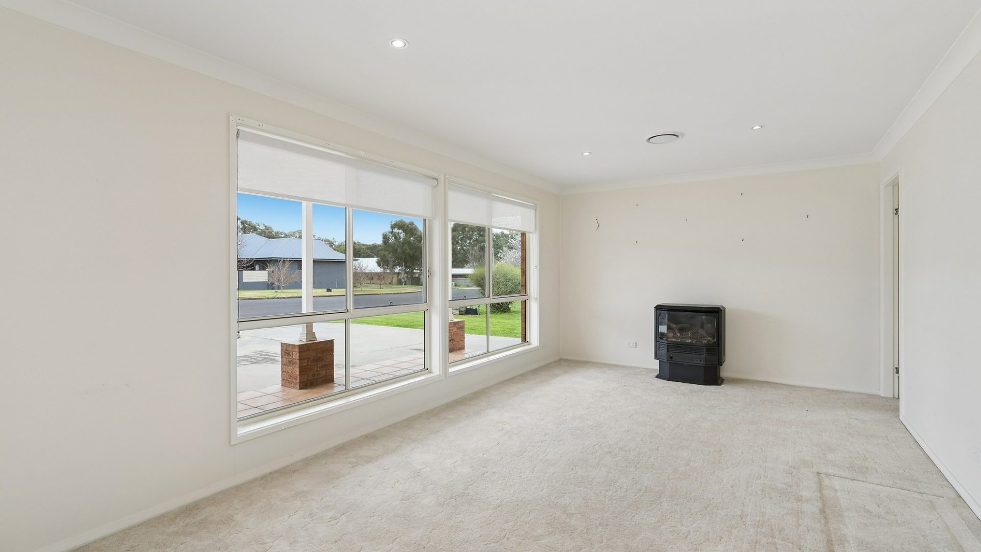 For Sale - 31 Harold Conkey Avenue - New Property in Cootamundra - Real Estate by  