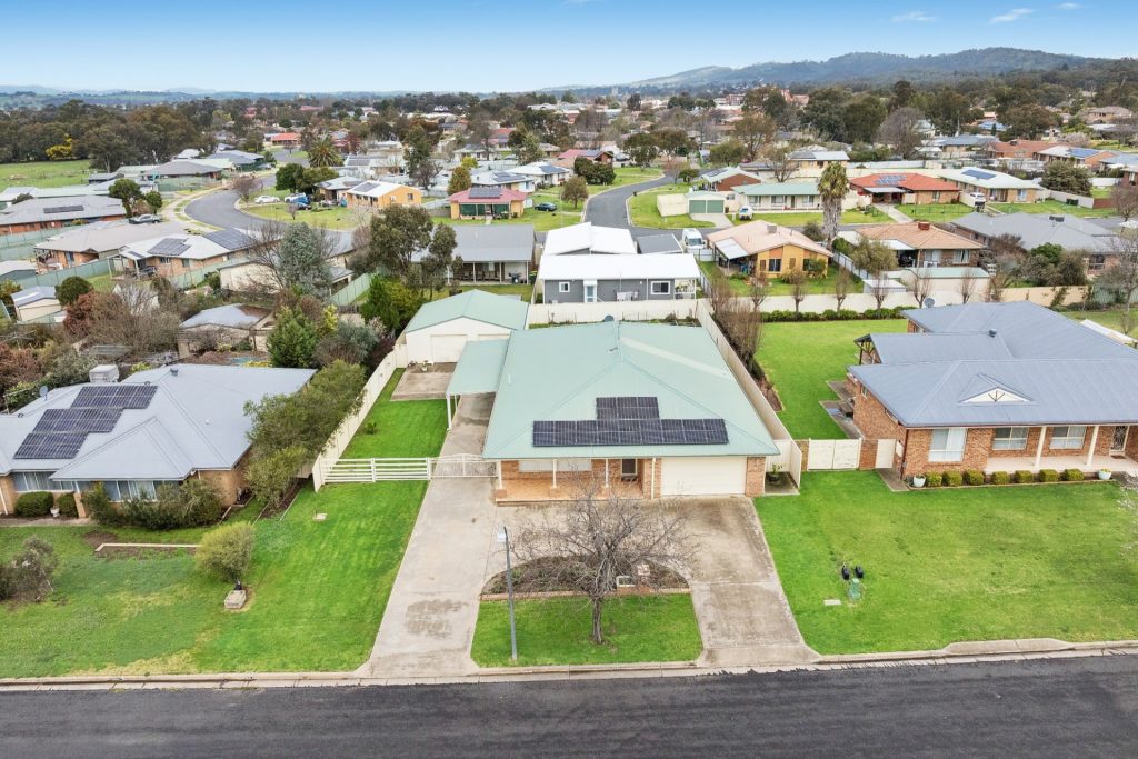 For Sale - 31 Harold Conkey Avenue - New Property in Cootamundra - Real Estate by  