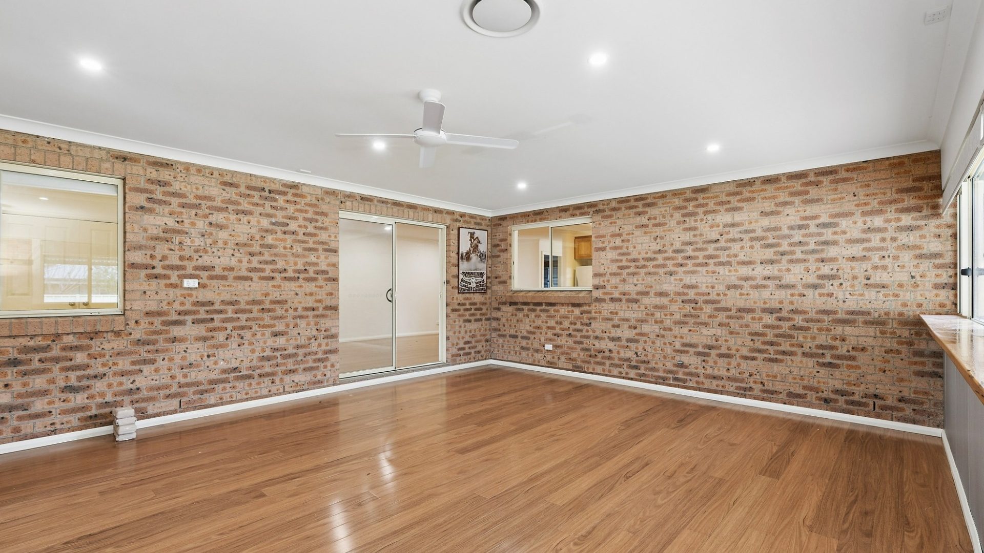 For Sale - 31 Harold Conkey Avenue - New Property in Cootamundra - Real Estate by  