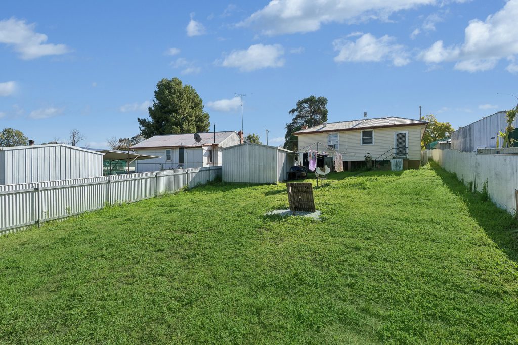 For Sale - 10 Flood Street - New Property in Narrandera - Real Estate by Leisa Williams