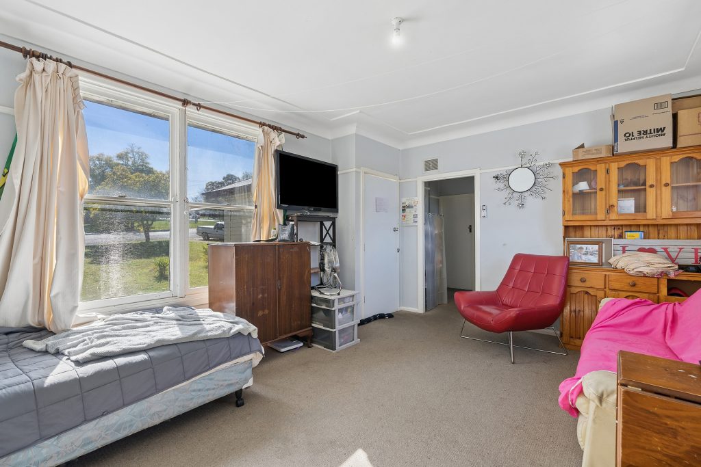 For Sale - 10 Flood Street - New Property in Narrandera - Real Estate by Leisa Williams