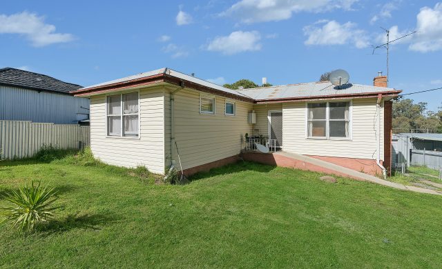 For Sale - 10 Flood Street - New Property in Narrandera - Real Estate by Leisa Williams