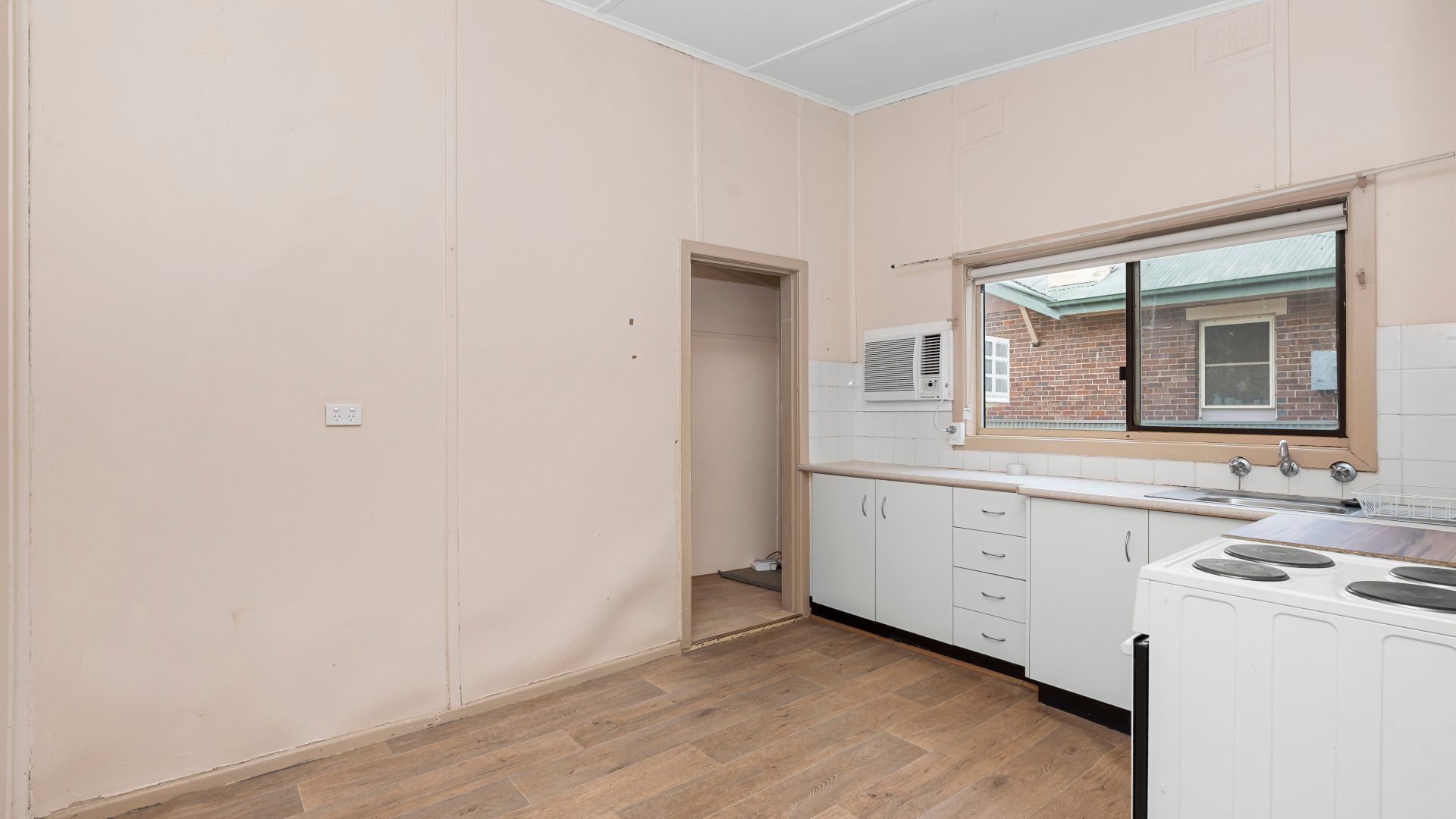 Leased - 108 Baker St - New Property in Temora - Real Estate by  