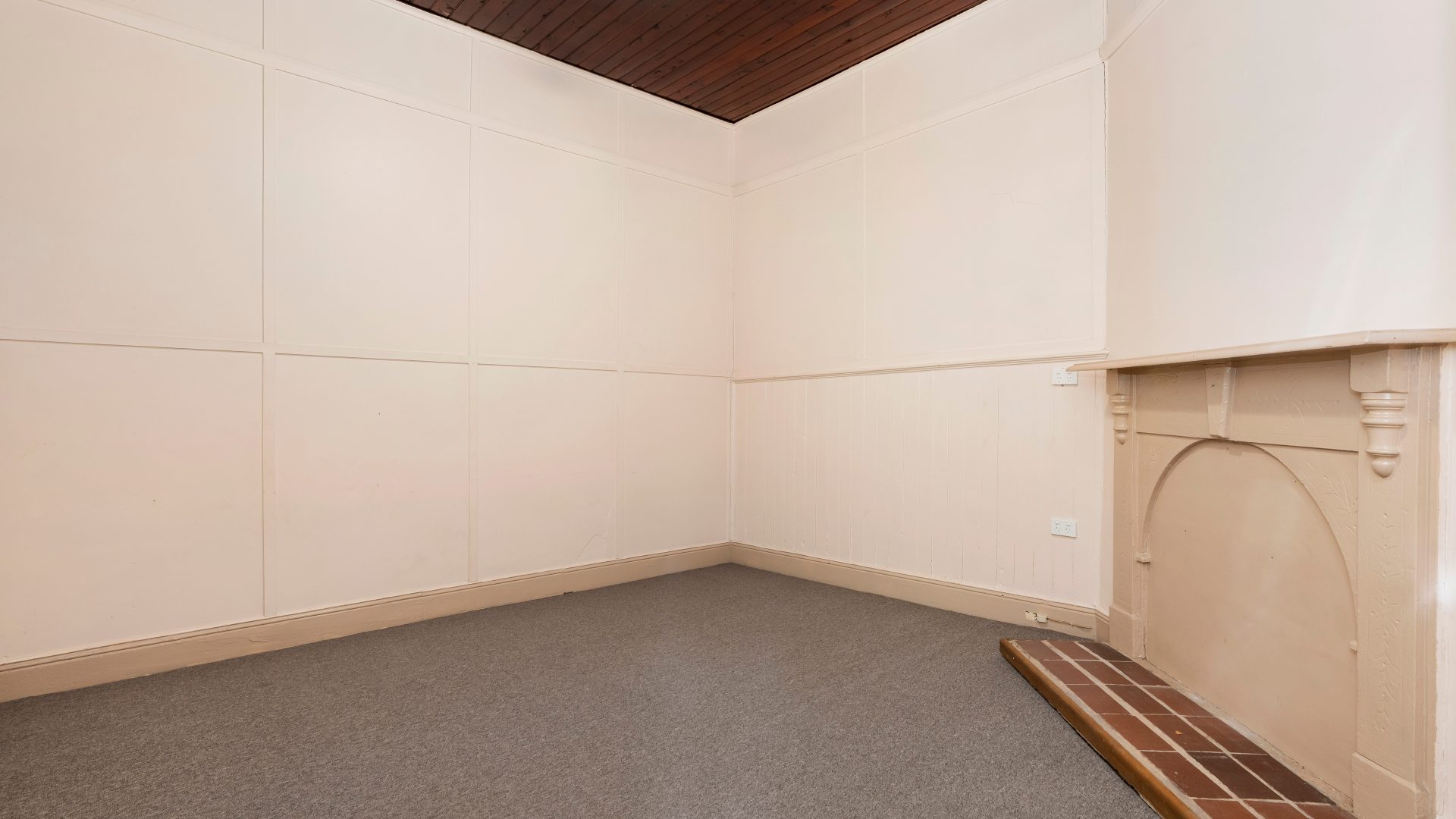 Leased - 108 Baker St - New Property in Temora - Real Estate by  