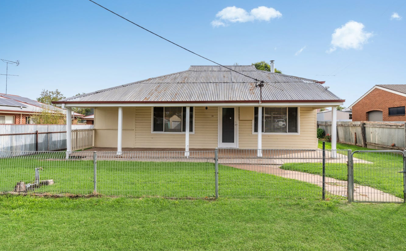 For Rent - 22 Charles St - New Property in Narrandera - Real Estate by Alison Andersen