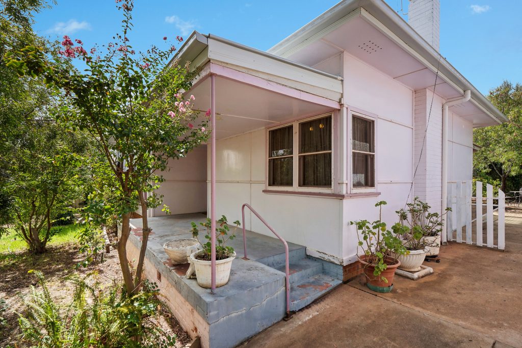 Sold - 2 Cedar Street - New Property in Leeton - Real Estate by Julie Valenzisi