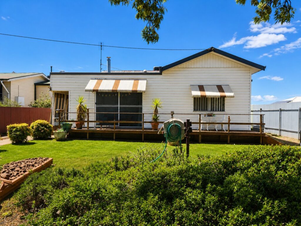 For Sale - 66 Gundagai Road - New Property in Cootamundra - Real Estate by  