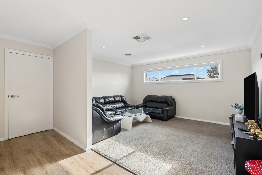 Sold - 2/12 Hollows Crescent - New Property in Lloyd - Real Estate by Mohammad Rahimi