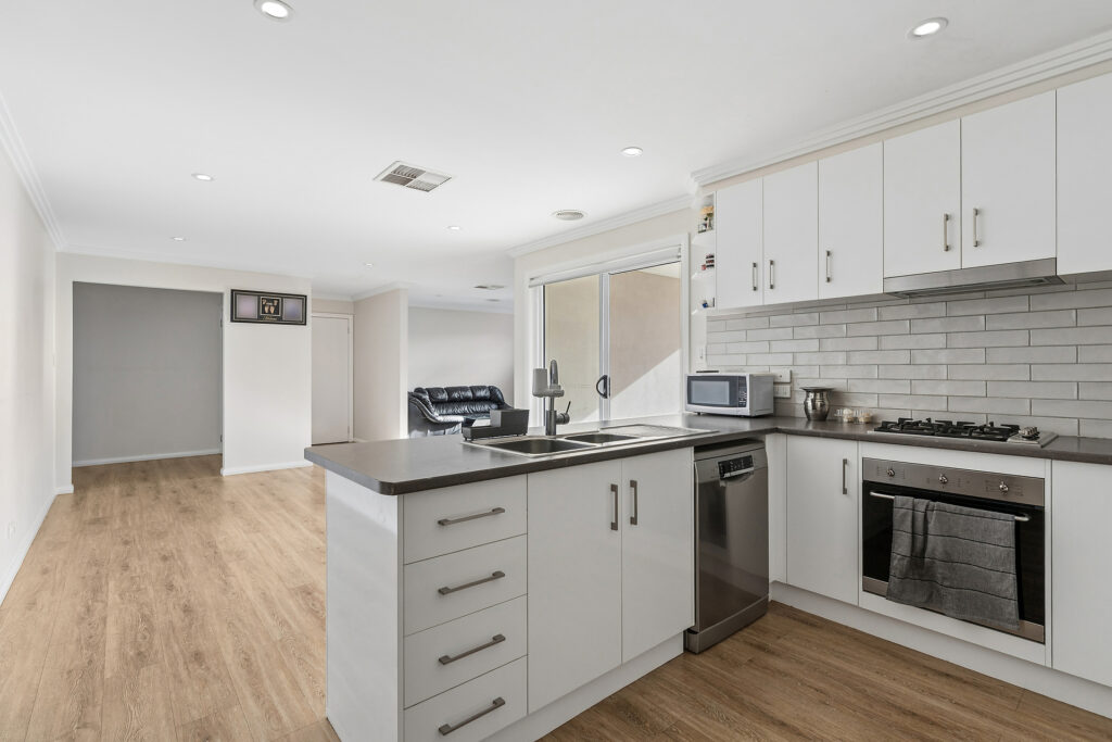 Sold - 2/12 Hollows Crescent - New Property in Lloyd - Real Estate by Mohammad Rahimi