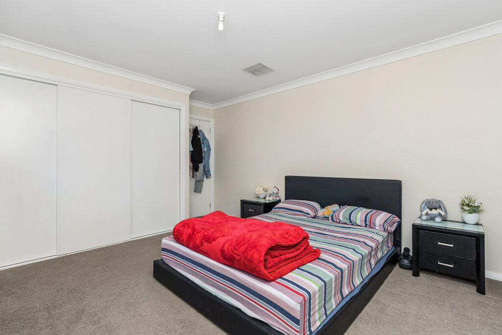 Sold - 2/12 Hollows Crescent - New Property in Lloyd - Real Estate by Mohammad Rahimi