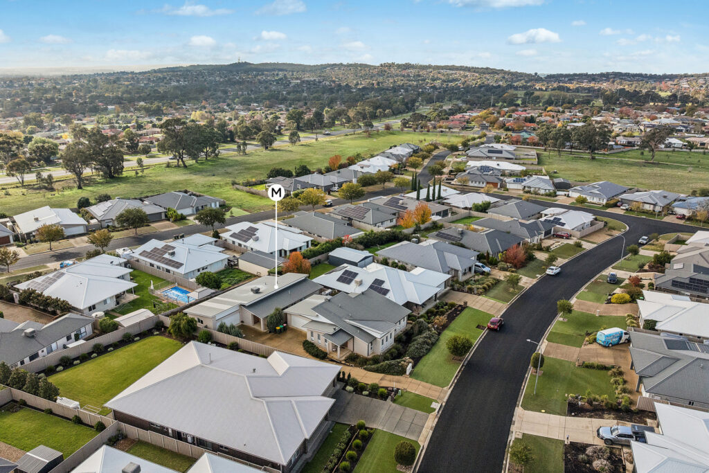 Sold - 2/12 Hollows Crescent - New Property in Lloyd - Real Estate by Mohammad Rahimi