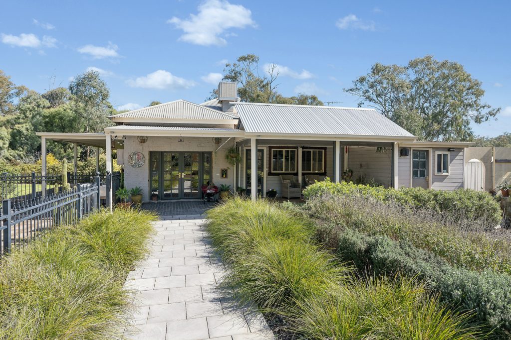 For Sale - 79 Yanco Weir Road - New Property in Leeton - Real Estate by Jason Haines