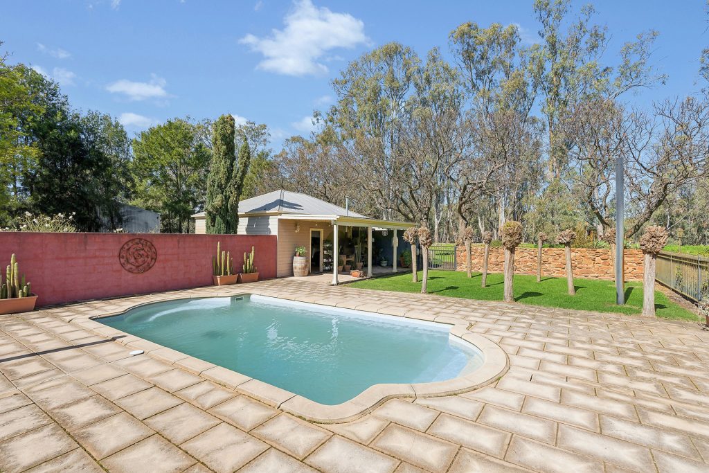 For Sale - 79 Yanco Weir Road - New Property in Leeton - Real Estate by Jason Haines