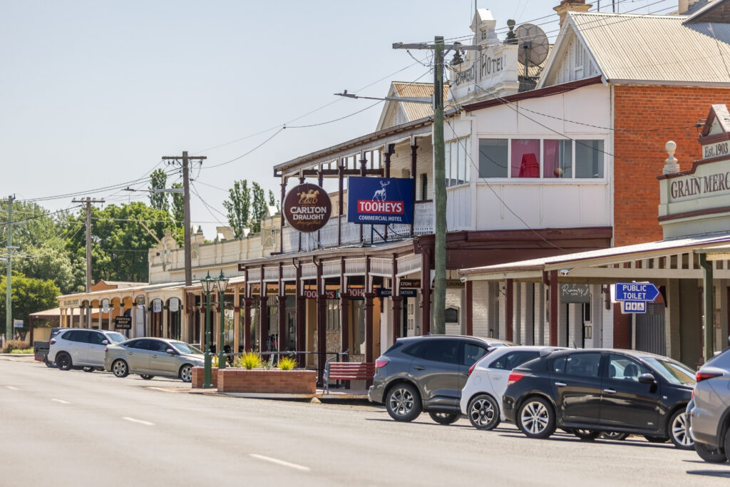 Auction -  Grinter Place - New Property in Lockhart - Real Estate by Andrew Pellow