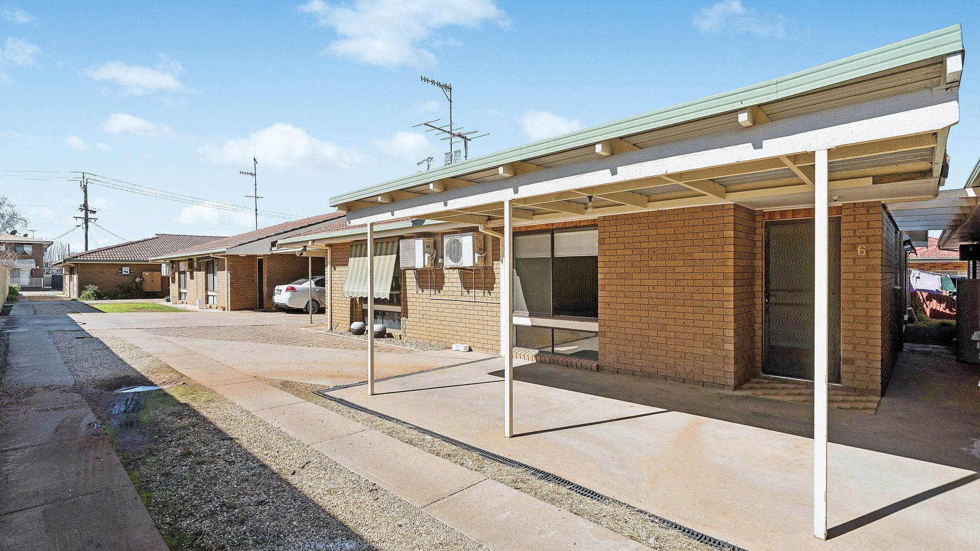 For Sale - 3/3 Boree Street - New Property in Leeton - Real Estate by Julie Valenzisi
