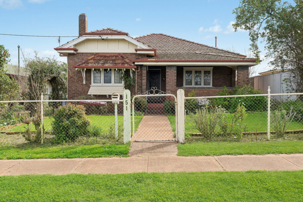 Auction - 151 Loftus Street - New Property in Temora - Real Estate by Lachlan Pellow