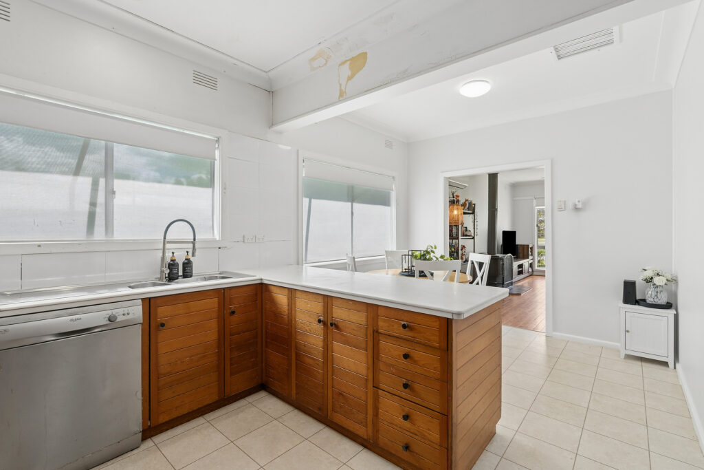 For Sale - 13 Seville Street - New Property in Leeton - Real Estate by Julie Valenzisi