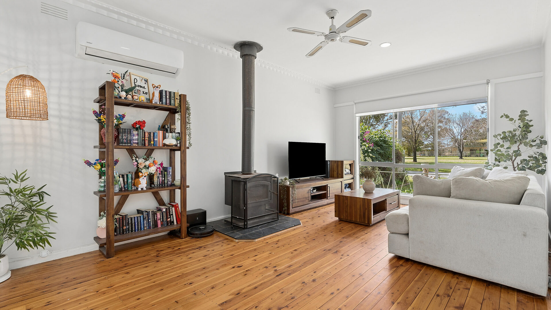 For Sale - 13 Seville Street - New Property in Leeton - Real Estate by Julie Valenzisi