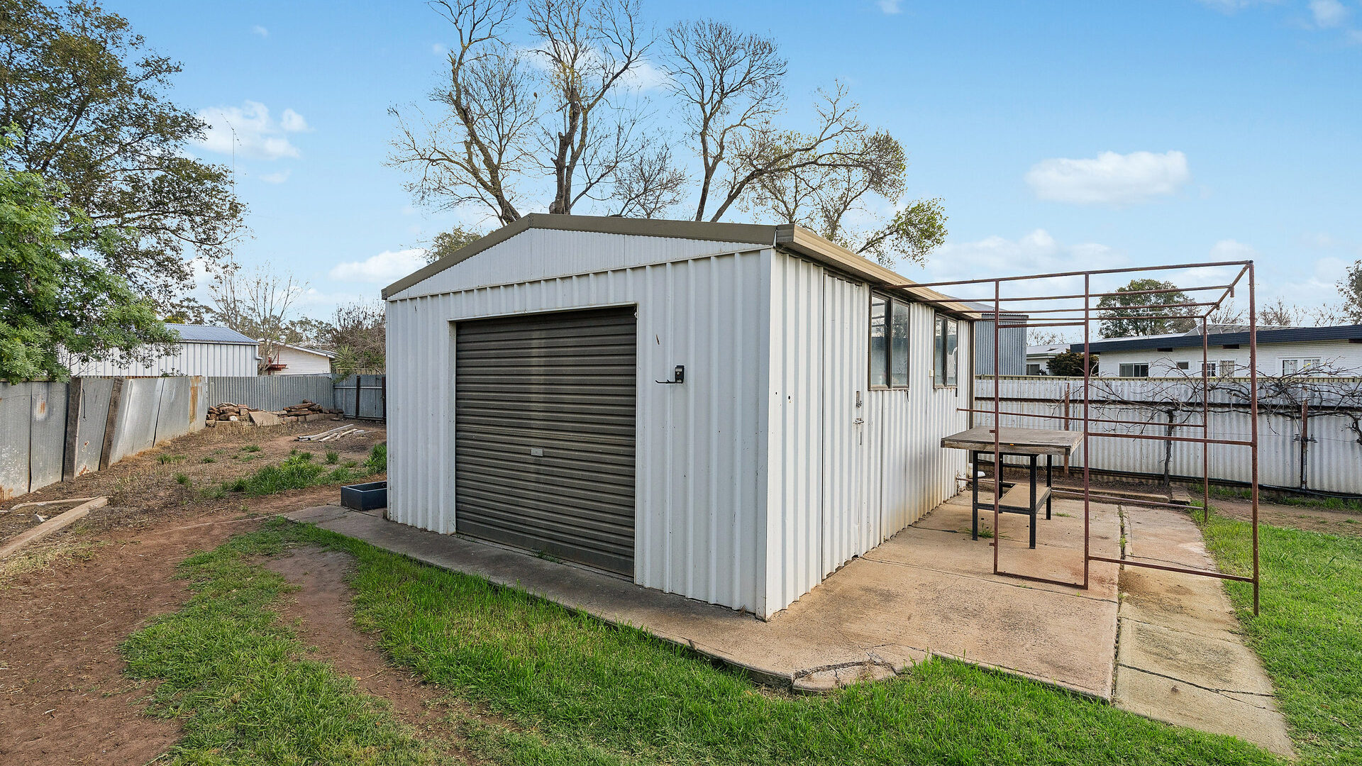For Sale - 13 Seville Street - New Property in Leeton - Real Estate by Julie Valenzisi