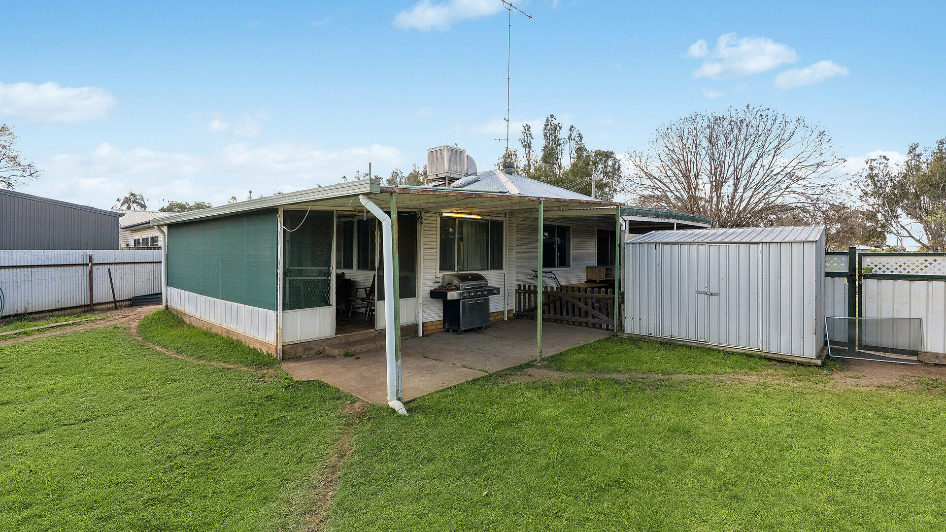 For Sale - 13 Seville Street - New Property in Leeton - Real Estate by Julie Valenzisi