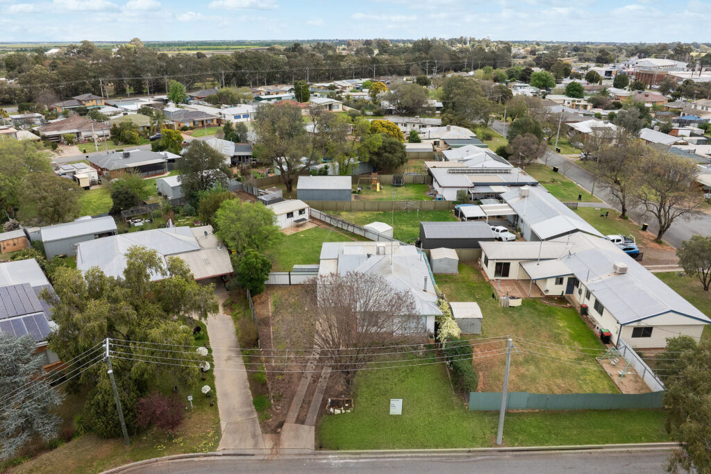 For Sale - 13 Seville Street - New Property in Leeton - Real Estate by Julie Valenzisi