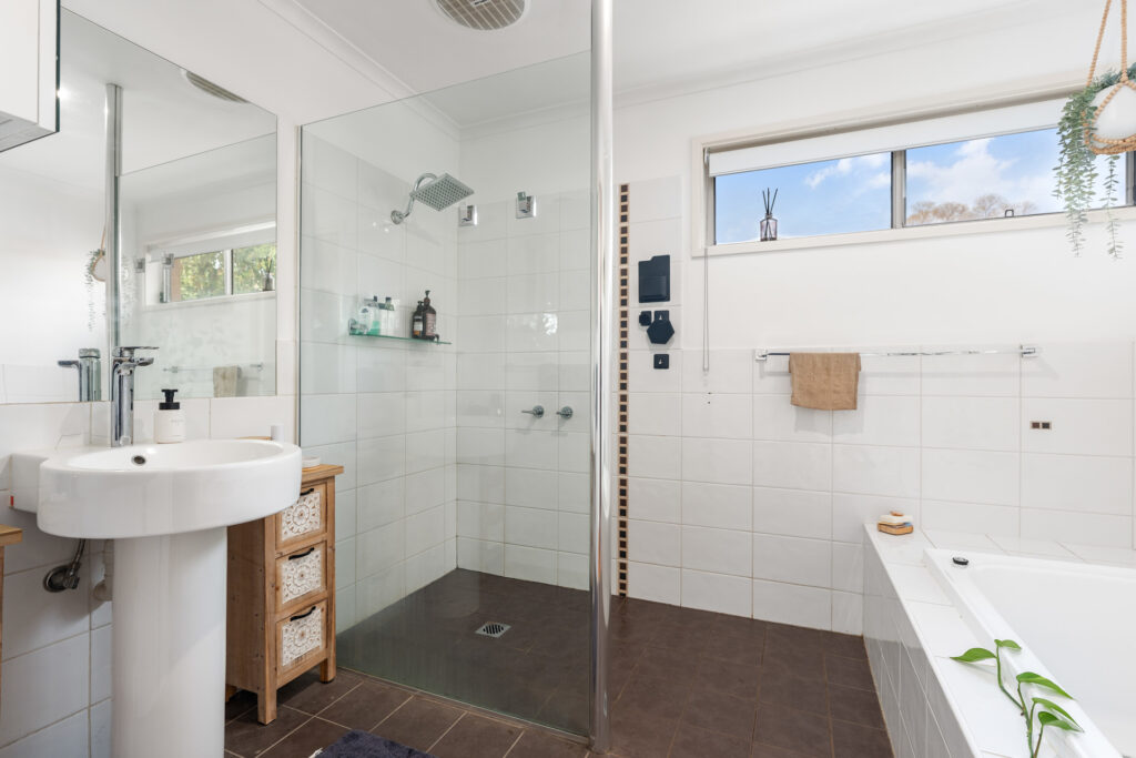 For Sale - 1/743 Ryan Road - New Property in Glenroy - Real Estate by Philip Bell