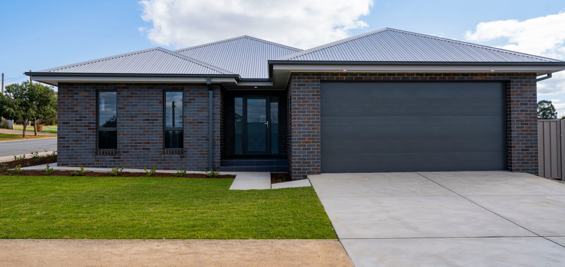 For Rent - 20 Racecourse Rd - New Property in Narrandera - Real Estate by Alison Andersen
