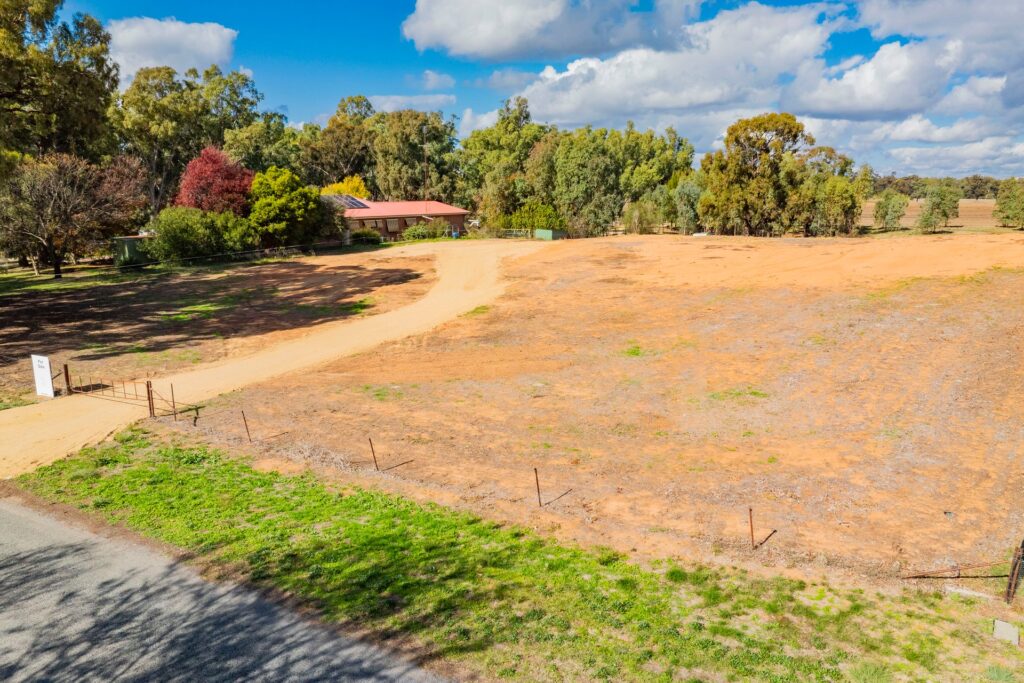 For Sale - 10 Karawatha Drive - New Property in Narrandera - Real Estate by Leisa Williams