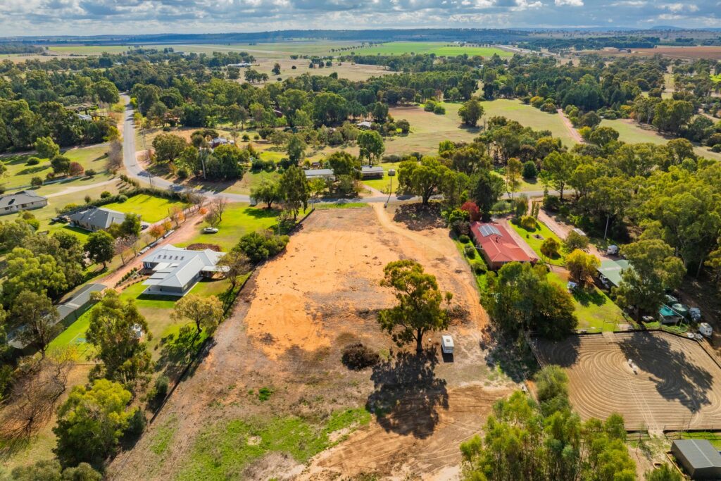 For Sale - 10 Karawatha Drive - New Property in Narrandera - Real Estate by Leisa Williams