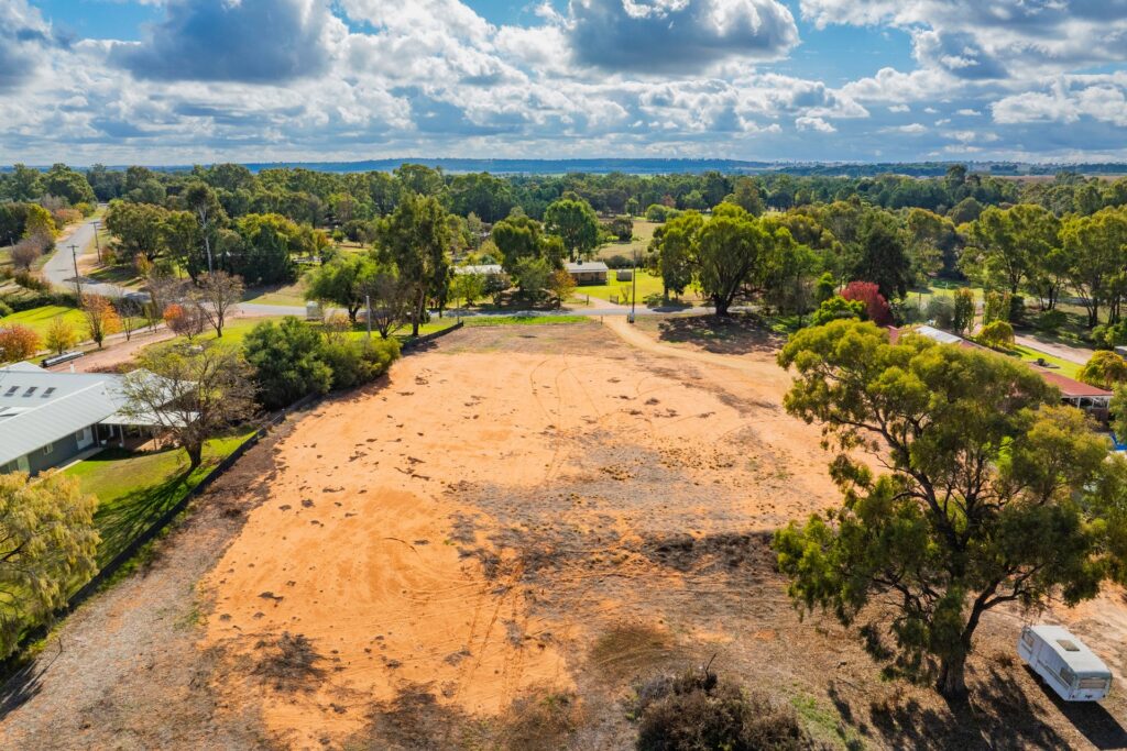 For Sale - 10 Karawatha Drive - New Property in Narrandera - Real Estate by Leisa Williams