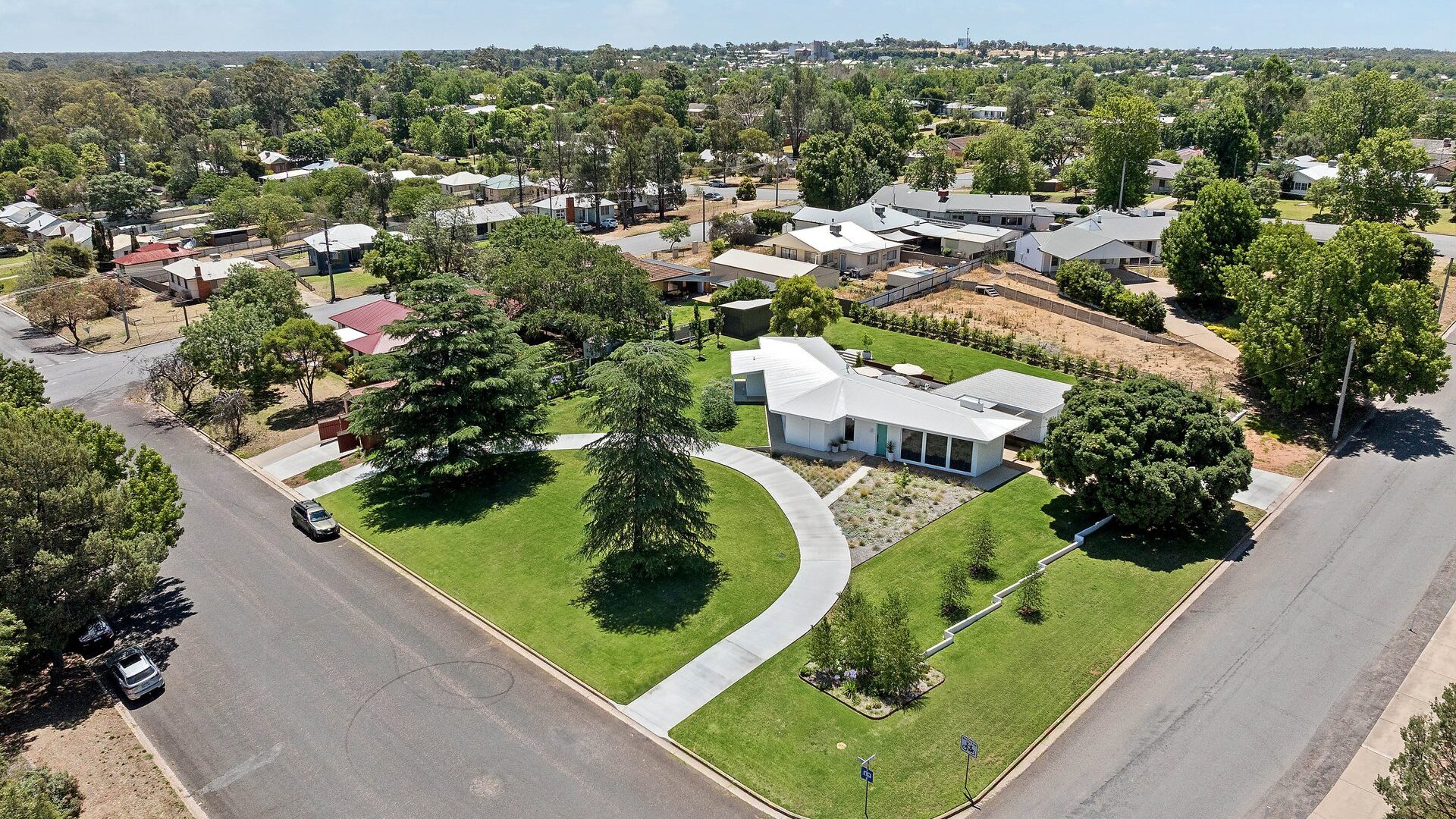 For Sale - 1-3 Flood Street - New Property in Narrandera - Real Estate by Leisa Williams