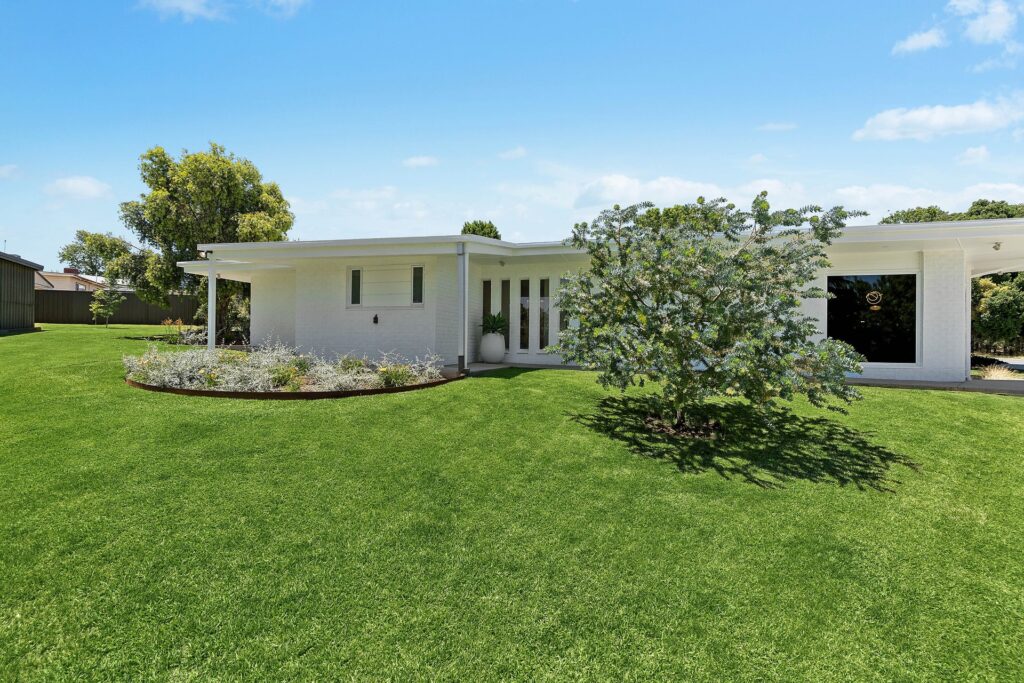 For Sale - 1-3 Flood Street - New Property in Narrandera - Real Estate by Leisa Williams