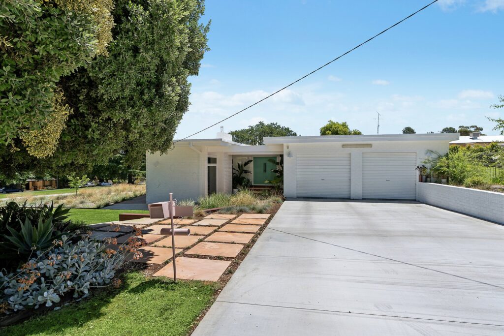 For Sale - 1-3 Flood Street - New Property in Narrandera - Real Estate by Leisa Williams
