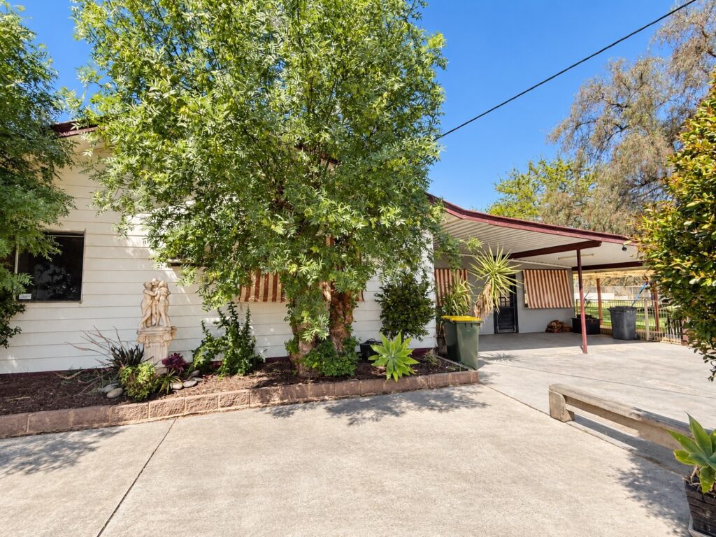 For Sale - 226 Carbone Road - New Property in Leeton - Real Estate by Julie Valenzisi