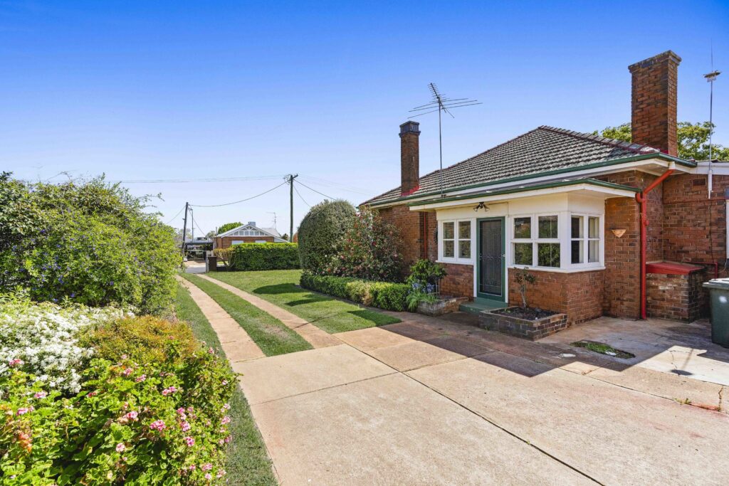Auction - 123 Asquith Street - New Property in Temora - Real Estate by Lachlan Pellow