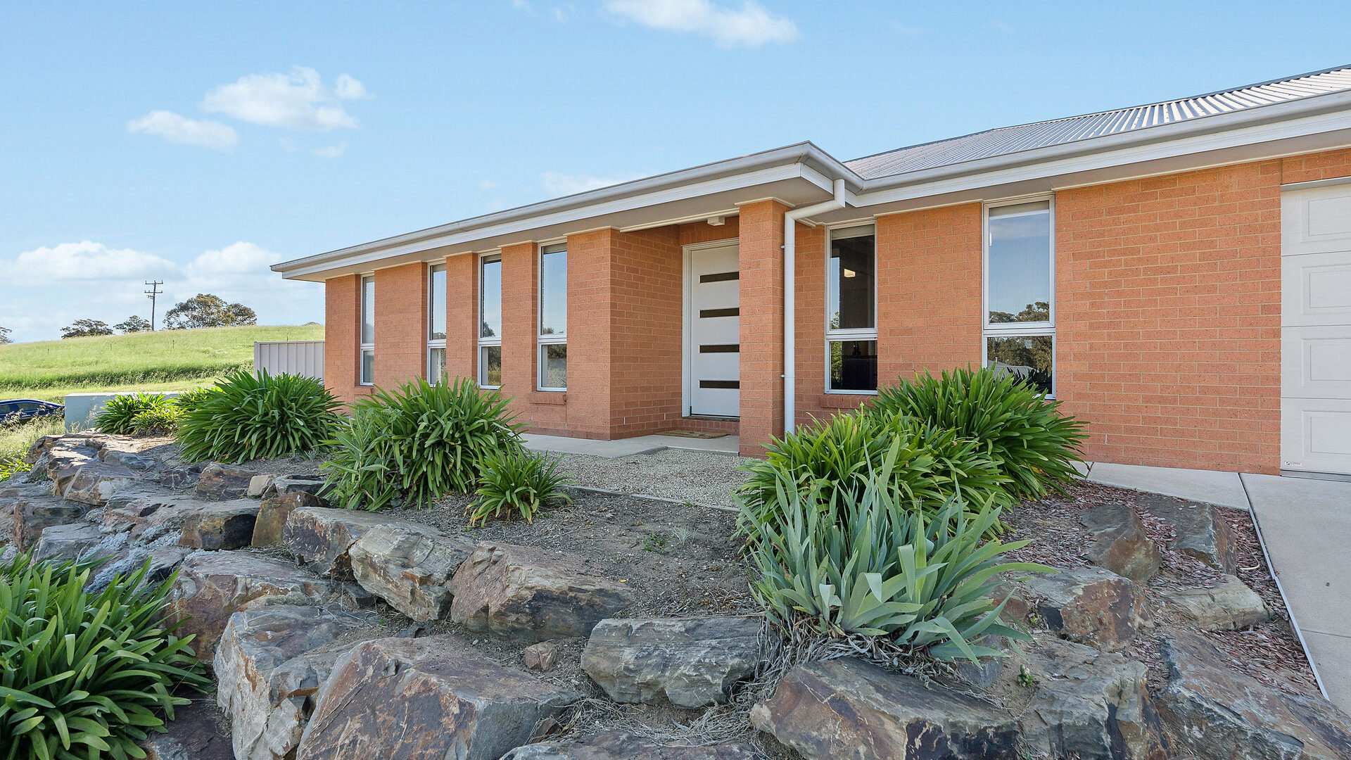 For Sale - 26 Sunvale Crescent - New Property in Estella - Real Estate by Andrew Pellow