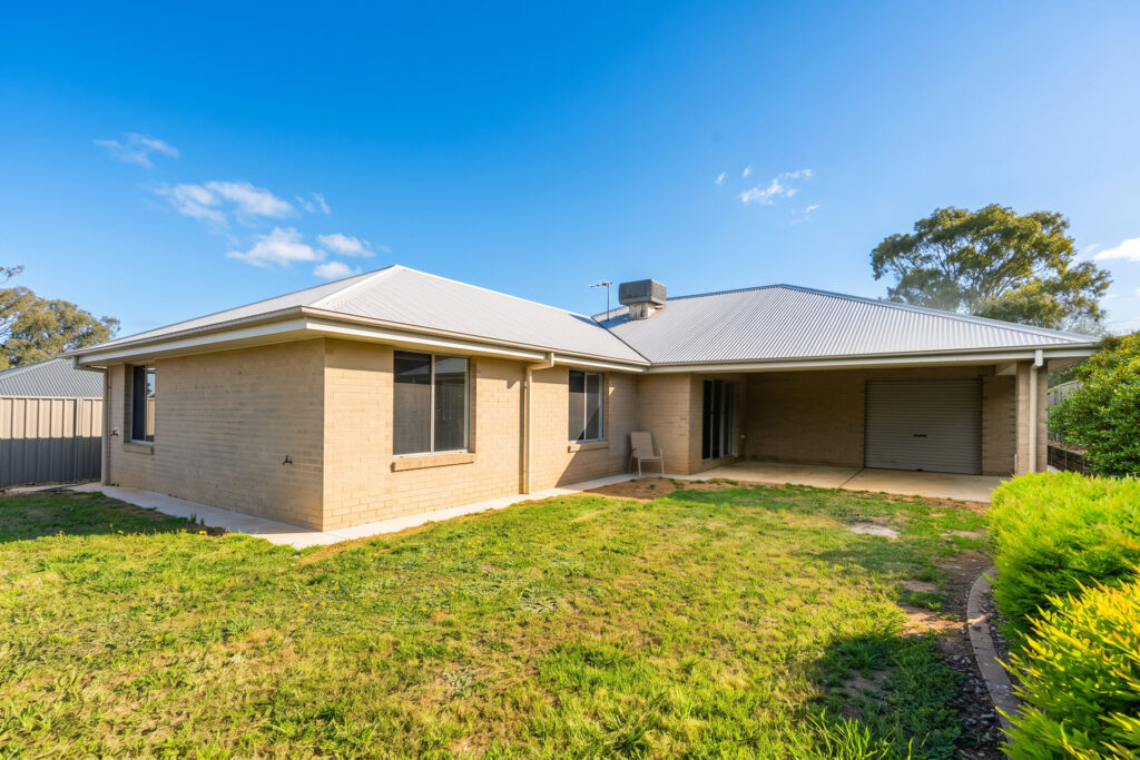 For Sale - 28 Osprey Street - New Property in Thurgoona - Real Estate by Philip Bell
