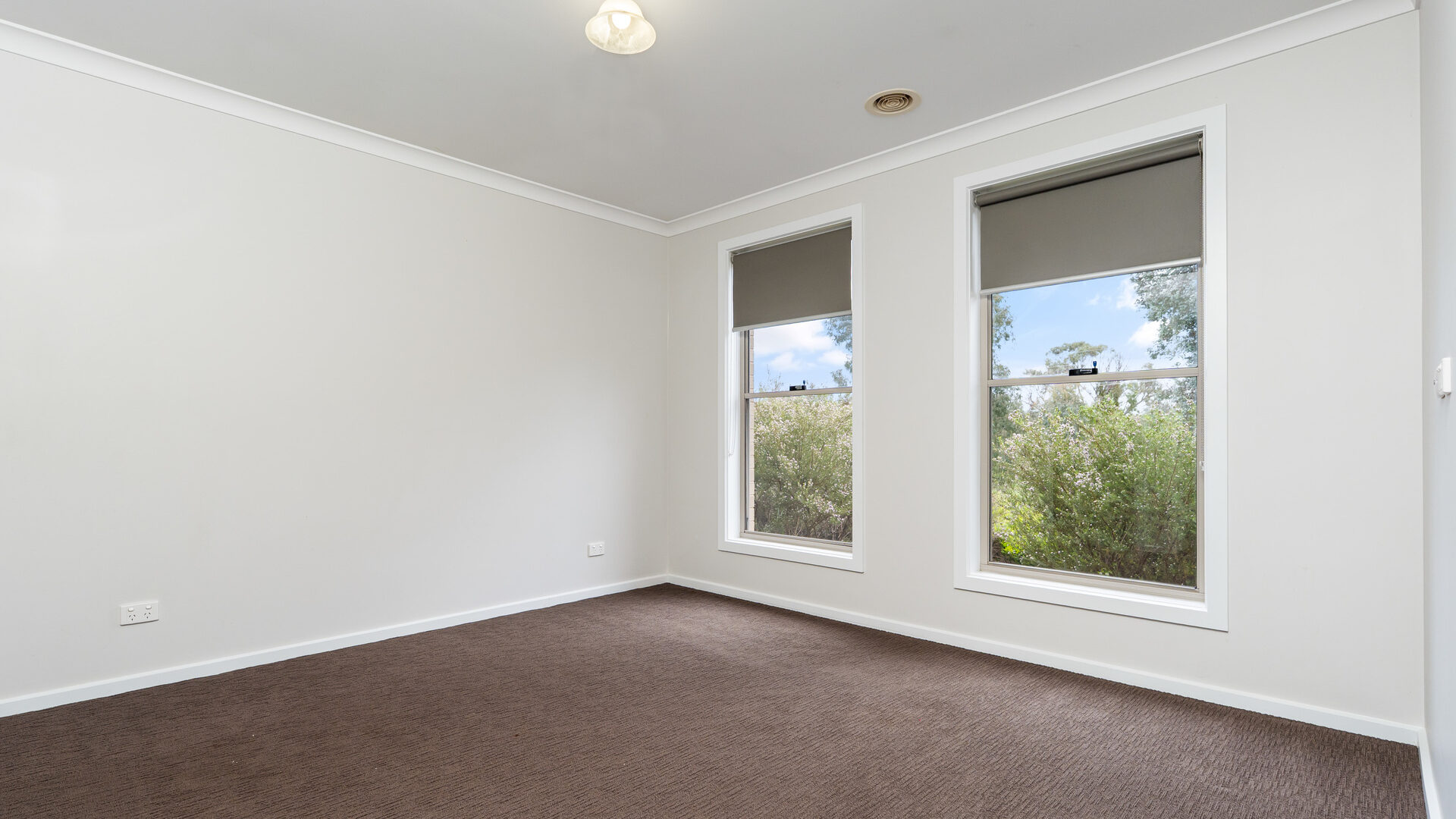 For Sale - 28 Osprey Street - New Property in Thurgoona - Real Estate by Philip Bell