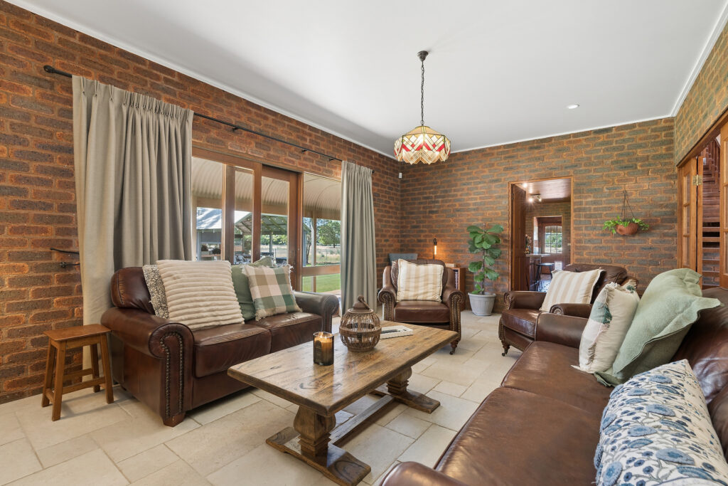 For Sale - 15 Merungle Hill Road - New Property in Leeton - Real Estate by Andrew Pellow