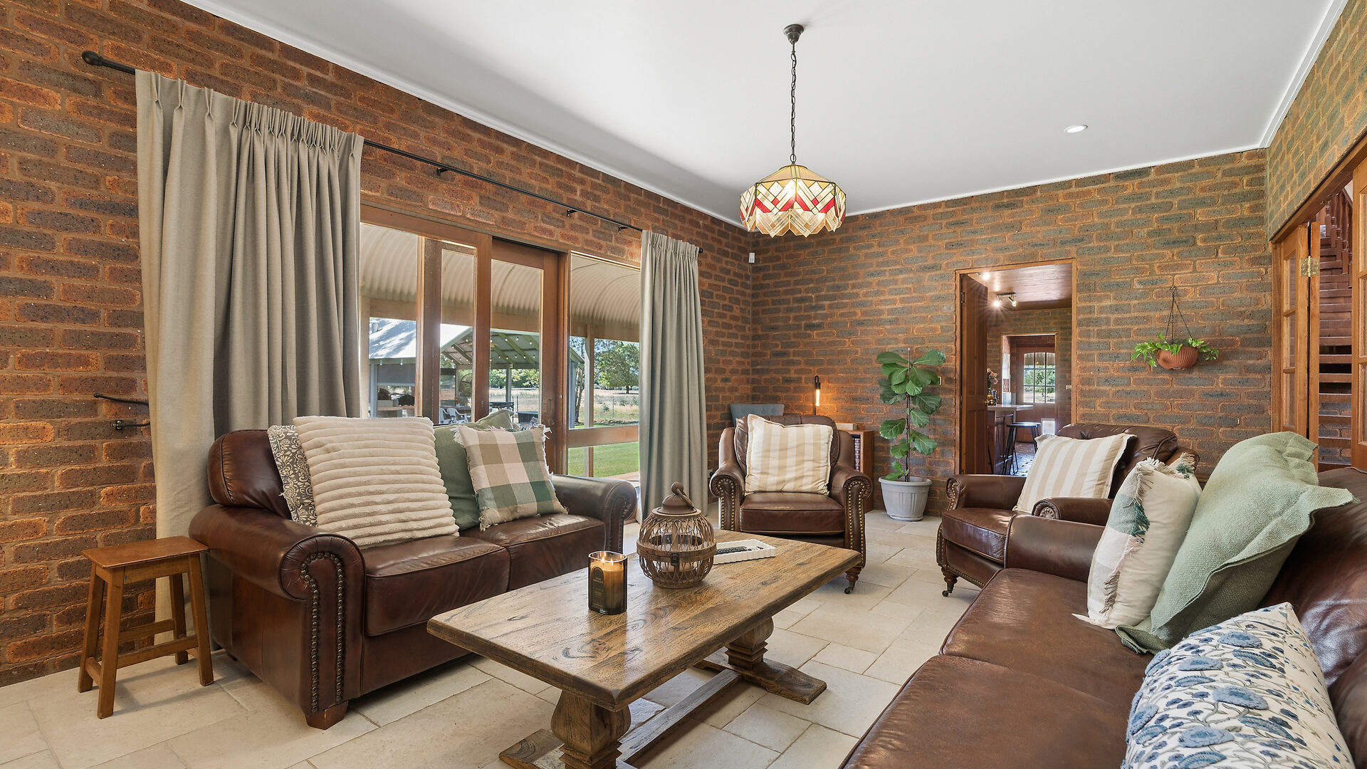 For Sale - 15 Merungle Hill Road - New Property in Leeton - Real Estate by Andrew Pellow