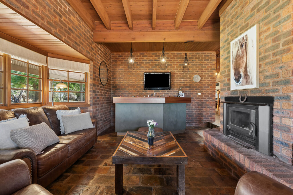 For Sale - 15 Merungle Hill Road - New Property in Leeton - Real Estate by Andrew Pellow