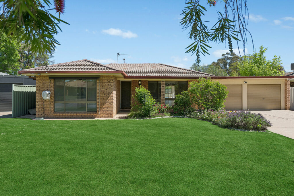 For Sale - 10 Grevillea Crescent - New Property in Lake Albert - Real Estate by Mohammad Rahimi